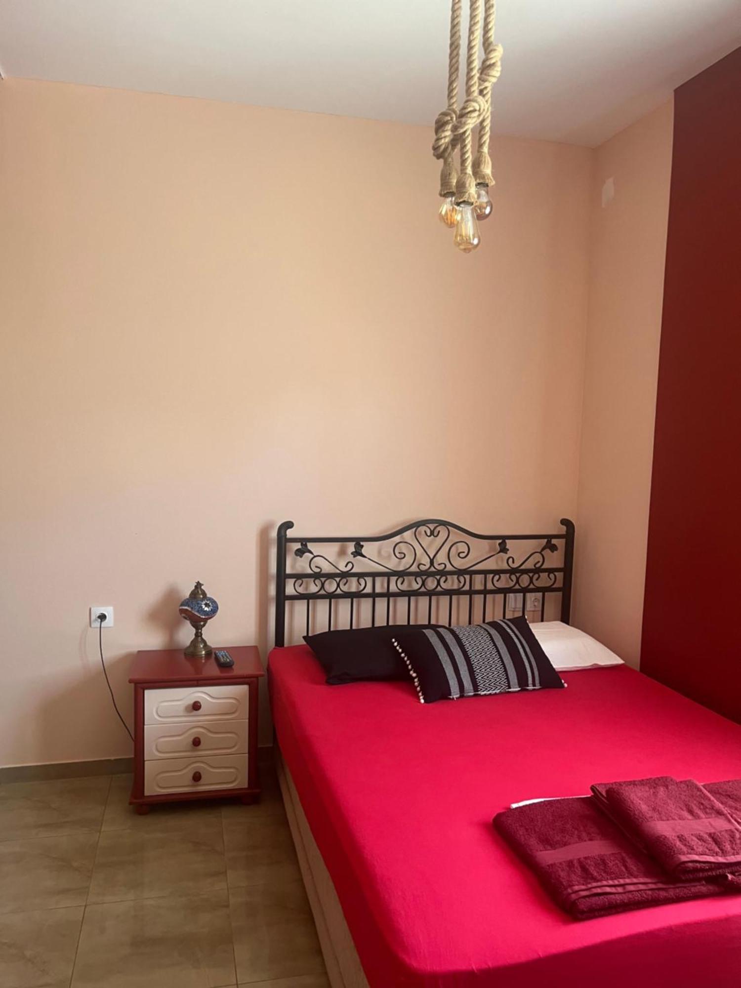 Sea Airport Art Studio Apartment Artemida  Luaran gambar